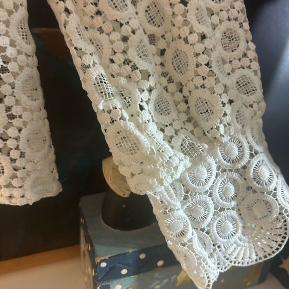 H&M Crochet White Lace Women's Blouse Size 6 - Picture 6 of 16